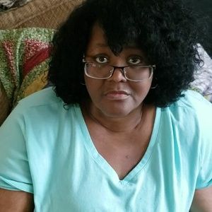 Meet your Posher, Lynne